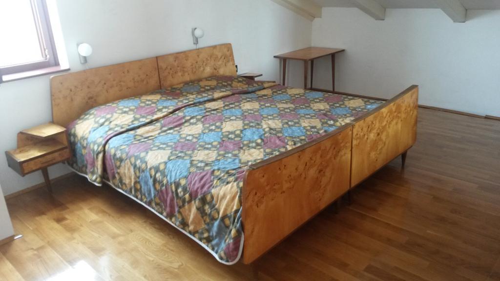 Apartments Soric Ровин Екстериор снимка