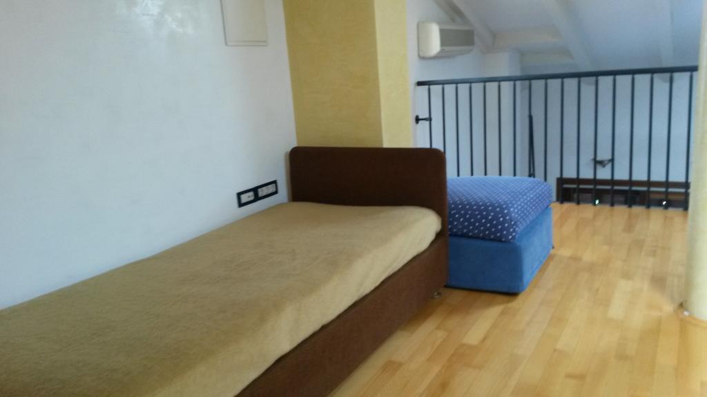 Apartments Soric Ровин Екстериор снимка