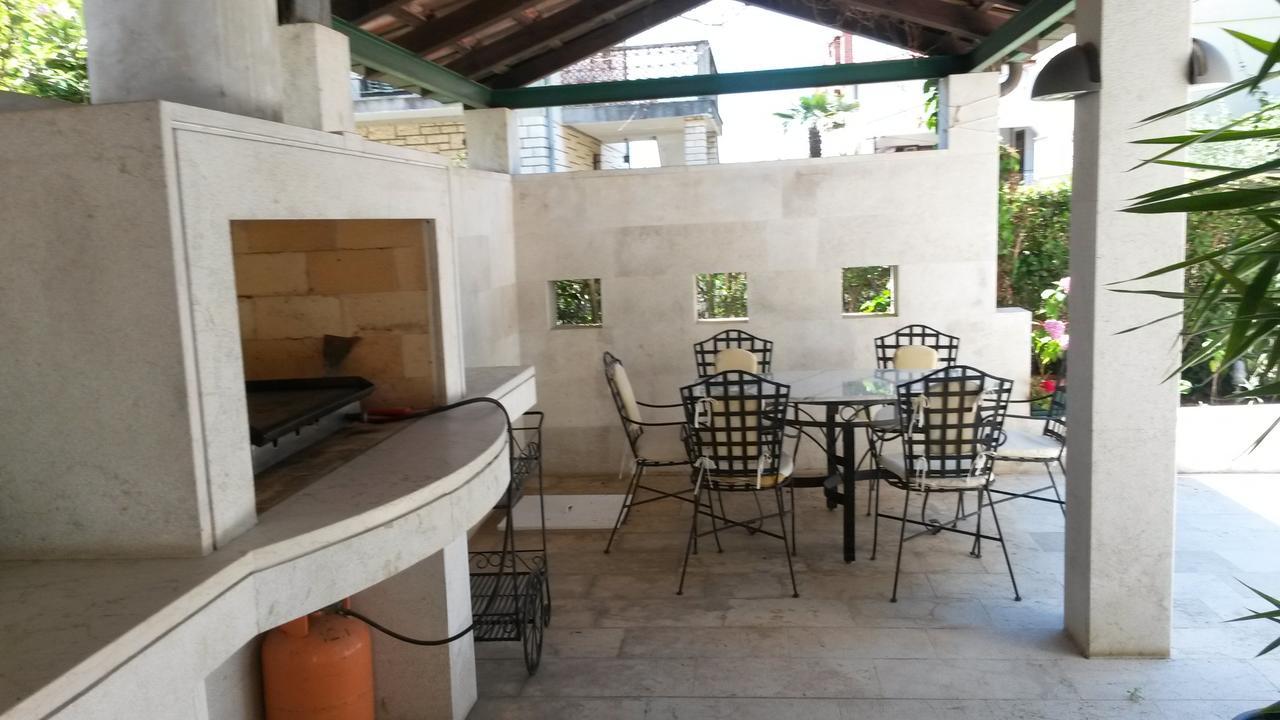 Apartments Soric Ровин Екстериор снимка